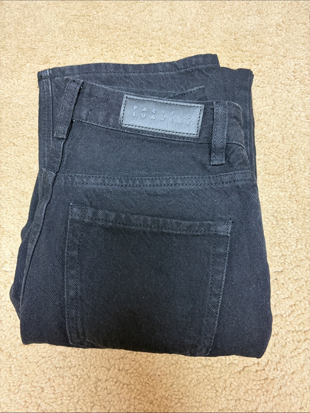 Pacific Sunwear Women's Straight Leg Jeans — Black